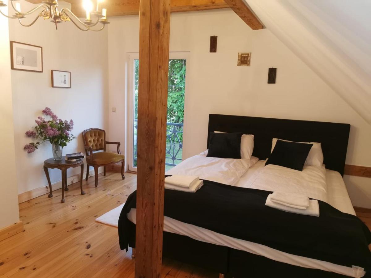 Pod Lipami Vila Zawady Exterior foto